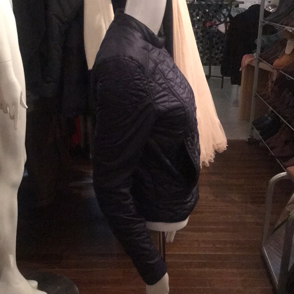 Preloved Gap Jacket - image 2